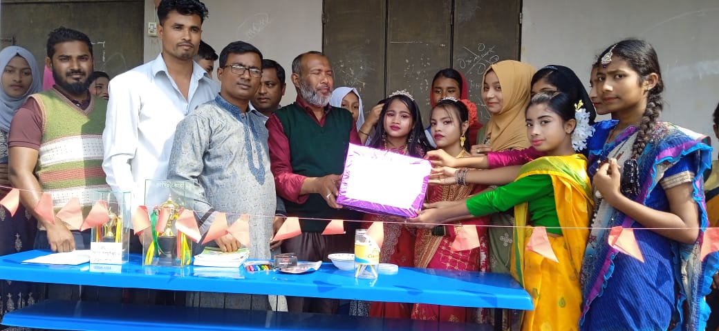 à¦ªà§à¦°à¦¸à§à¦•à¦¾à¦° à¦¬à¦¿à¦¤à¦°à¦£à§€